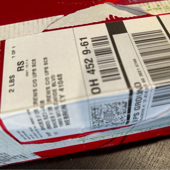 Shoes for Crews Leather loafers. Tried on once and didn't wear again - Picture 5 of 7